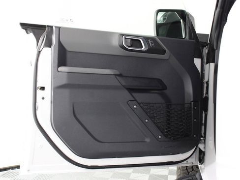 Used 2021 Ford Bronco Big Bend image 17