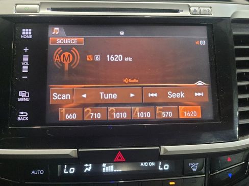 Used 2017 Honda Accord EX-L image 25