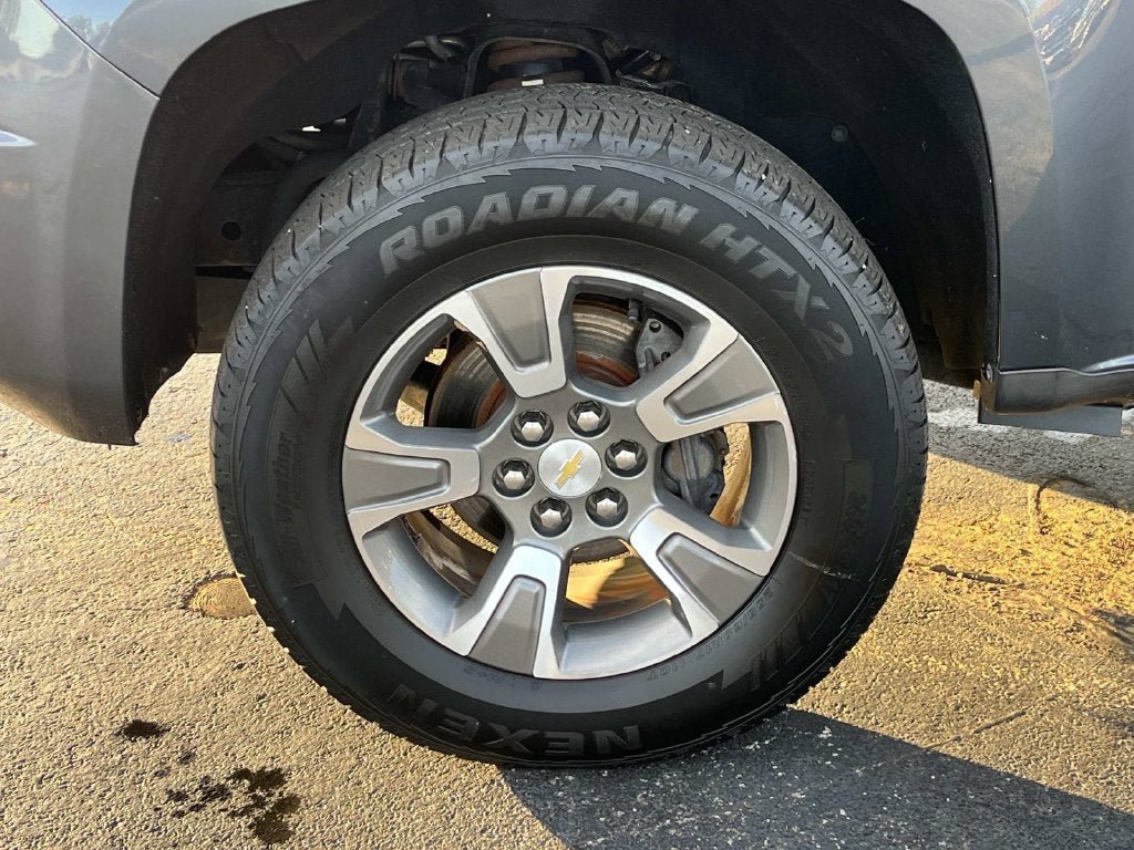 Used 2017 Chevrolet Colorado Z71 AWD/4WD image 9