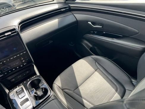 Certified 2023 Hyundai Tucson Limited FWD image 13