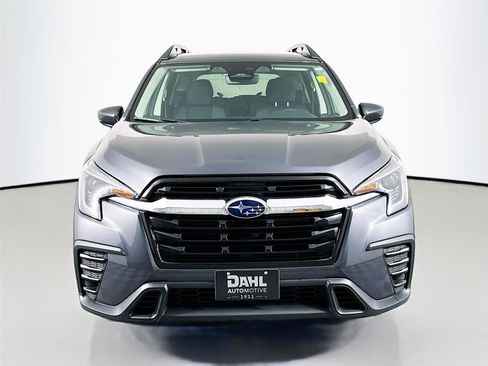 Used 2024 Subaru Ascent Premium w/ Convenience Package image 3
