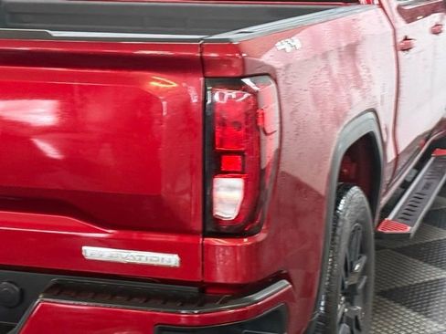 Used 2023 GMC Sierra 1500 Elevation image 11