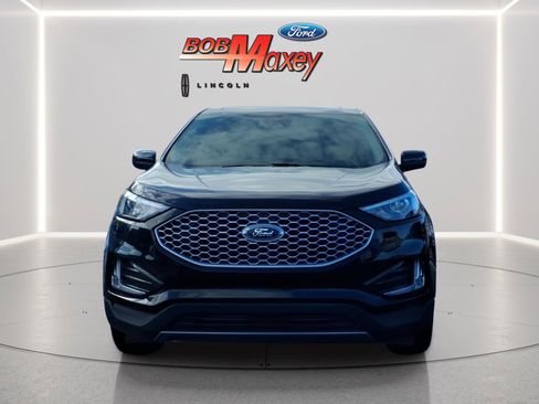Certified 2024 Ford Edge SEL w/ Convenience Package image 2