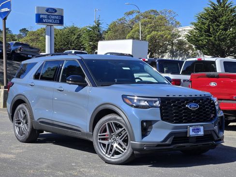 New 2026 Ford Explorer ST w/ Sun And Sound Package AWD/4WD image 12