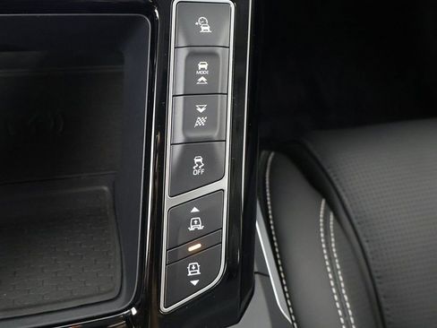 Used 2023 Jaguar I-PACE HSE image 56