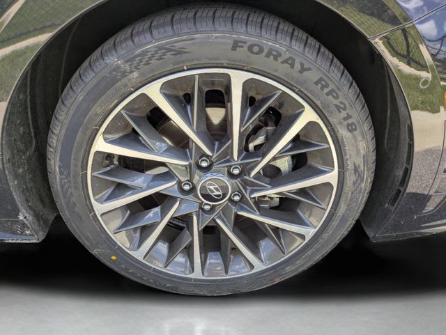 Used 2023 Hyundai Sonata Limited w/ Cargo Package FWD image 9