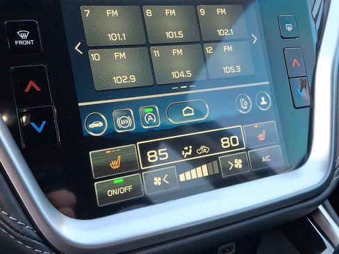 Certified 2023 Subaru Outback Premium image 17