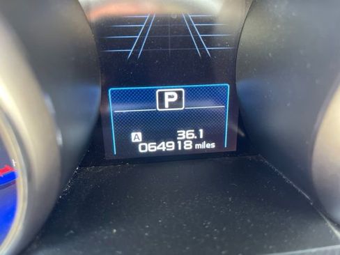 Used 2019 Subaru Outback 2.5i Premium w/ Popular Package #2 AWD/4WD image 7