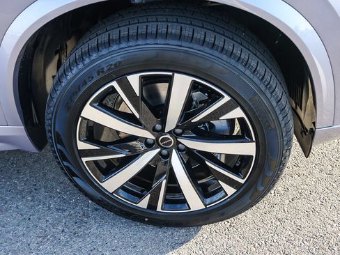 Used 2026 Volvo XC90 B5 Core w/ Protection Package Premier AWD/4WD image 15