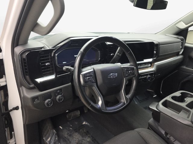 Used 2023 Chevrolet Silverado 1500 RST RWD image 16