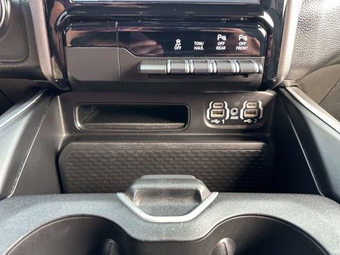 Certified 2023 RAM 1500 Big Horn AWD/4WD image 19