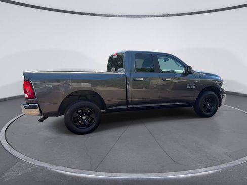 Used 2015 RAM 1500 Classic SLT AWD/4WD image 4