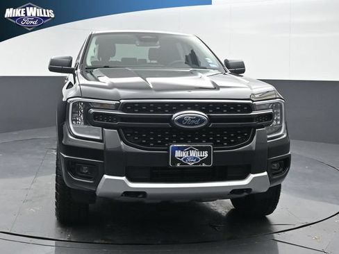Used 2025 Ford Ranger XLT w/ FX4 Off-Road Package AWD/4WD image 2