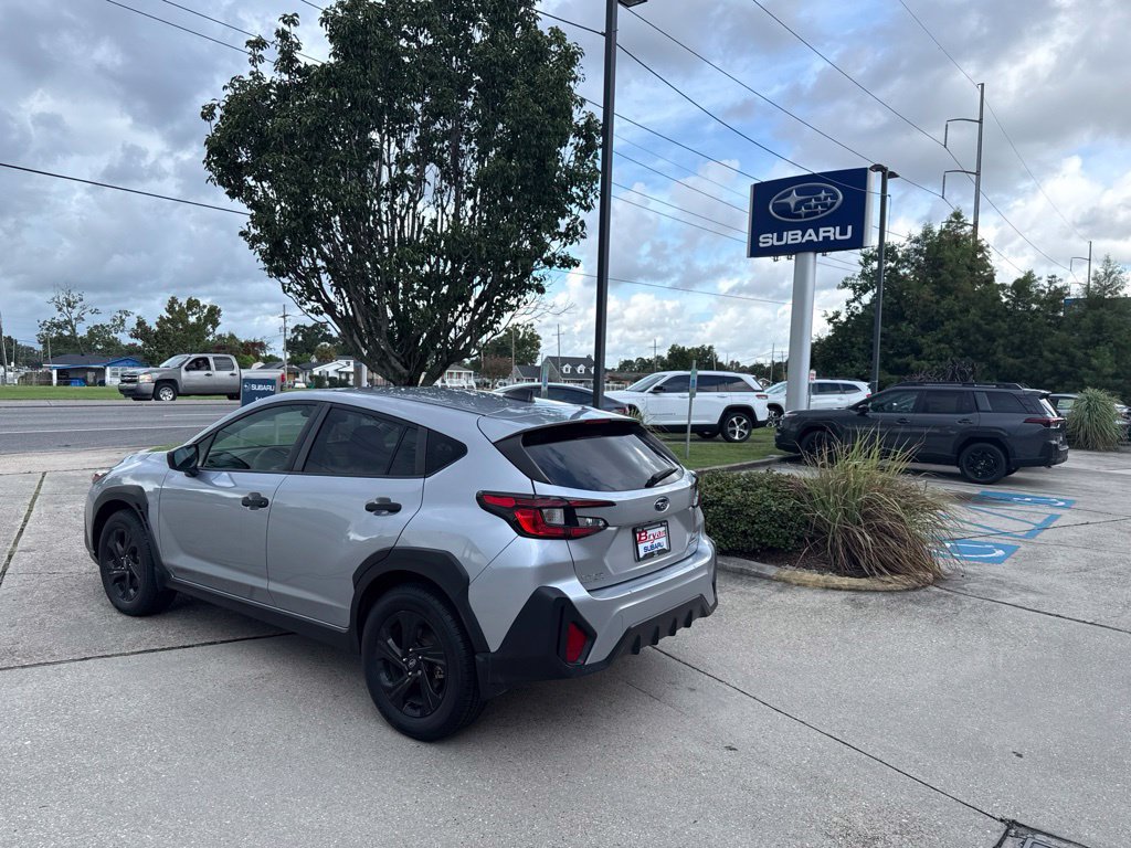 Used 2024 Subaru Crosstrek 2.0i AWD/4WD image 5