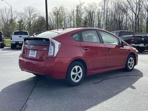 Used 2014 Toyota Prius Three image 5