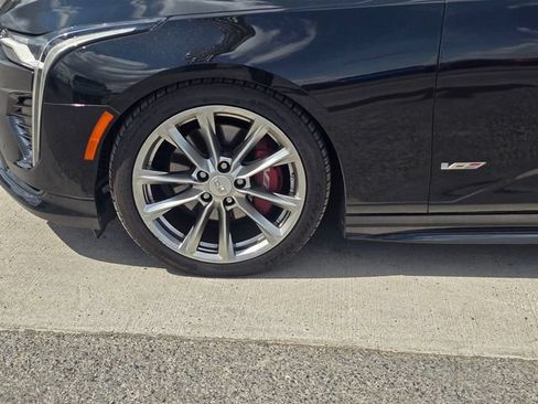 Used 2024 Cadillac CT4 V w/ Navigation Package RWD image 9