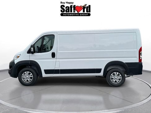 New 2025 RAM ProMaster 2500 w/ Quick Order Package 22G SLT image 4