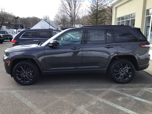 New 2026 Jeep Grand Cherokee Limited image 4