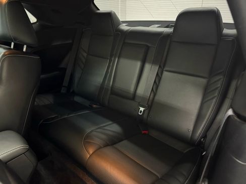 Used 2019 Dodge Challenger SRT Hellcat Redeye image 37