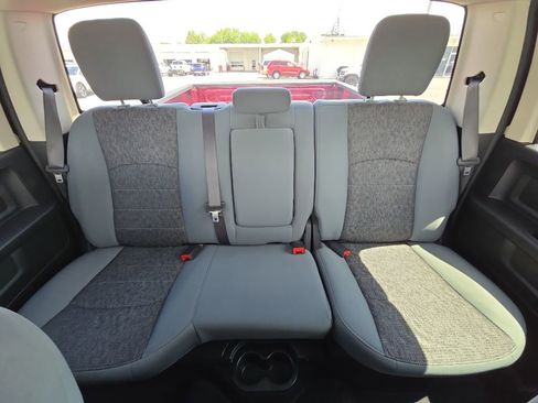 Used 2020 RAM 1500 Express w/ Express Value Package AWD/4WD image 38