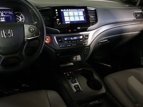 Used 2023 Honda Passport EX-L image 15