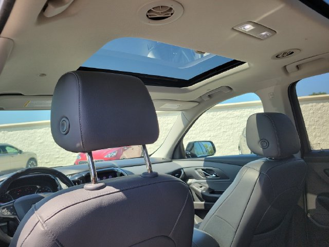 Used 2020 Chevrolet Traverse Premier FWD image 10