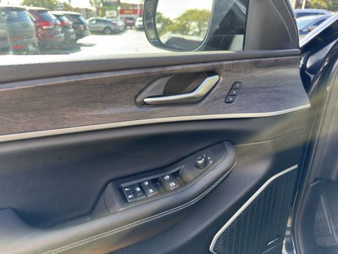 Used 2023 Jeep Grand Cherokee 4XE image 19