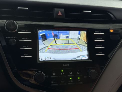 Used 2020 Toyota Camry LE w/ Convenience Package AWD/4WD image 32