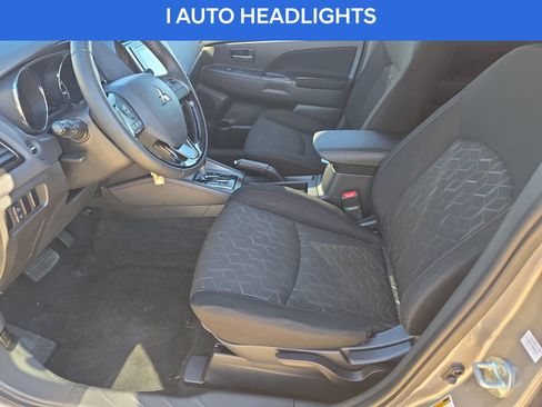 Used 2024 Mitsubishi Outlander Sport SE image 15