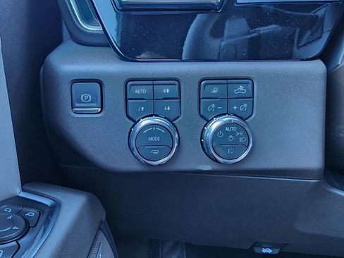 New 2026 GMC Sierra 1500 SLT w/ SLT Premium Plus Package image 19