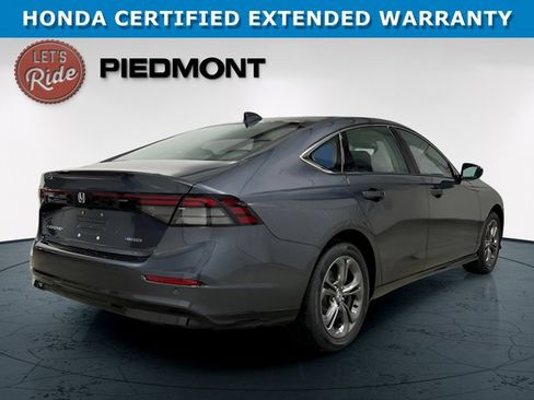 Certified 2025 Honda Accord EX-L image 4