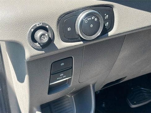 Used 2024 Ford Transit 350 XLT image 10