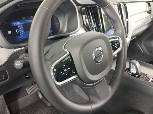 Certified 2025 Volvo XC60 T8 Plus w/ Protection Package Premier AWD/4WD image 26