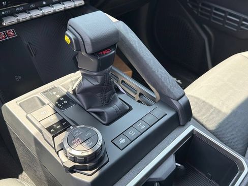 New 2026 Toyota Tacoma TRD Off-Road AWD/4WD image 32
