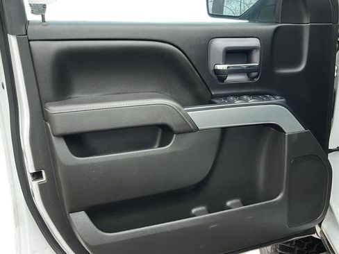 Used 2017 Chevrolet Silverado 1500 LT w/ All Star Edition image 10