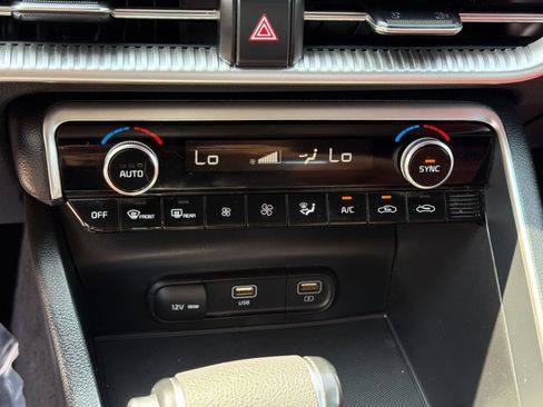 Used 2023 Kia K5 GT-Line AWD/4WD image 18