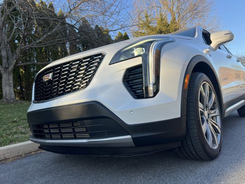 Used 2019 Cadillac XT4 Premium Luxury image 68