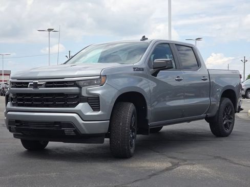 New 2026 Chevrolet Silverado 1500 RST w/ Dark Appearance Package AWD/4WD image 16