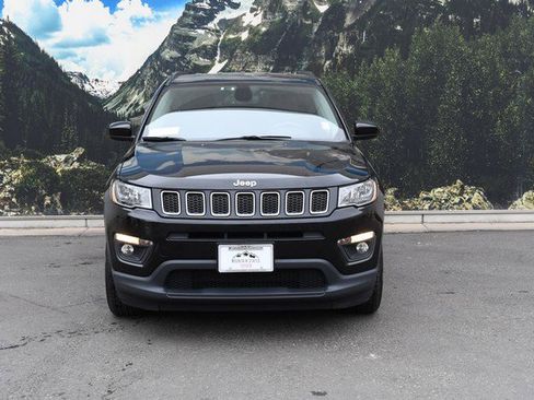 Used 2019 Jeep Compass Latitude w/ Popular Equipment Group image 5