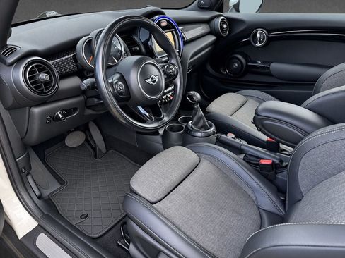 Used 2016 MINI Cooper S FWD image 5