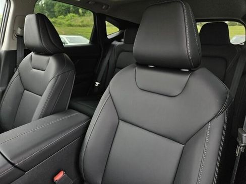 New 2025 Nissan Murano SL image 11