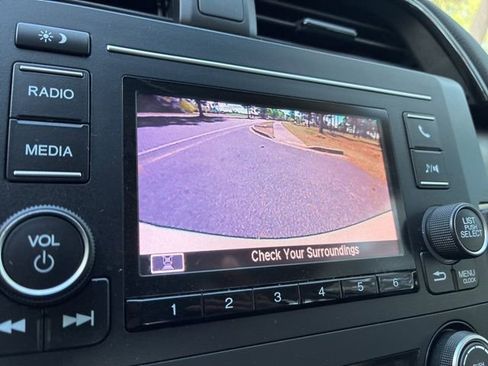 Used 2020 Honda Civic LX image 32