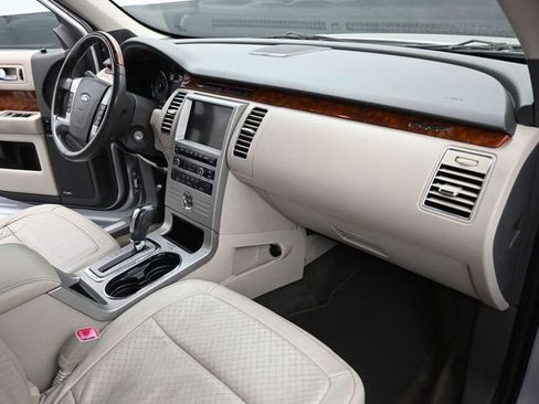 Used 2011 Ford Flex Limited image 16