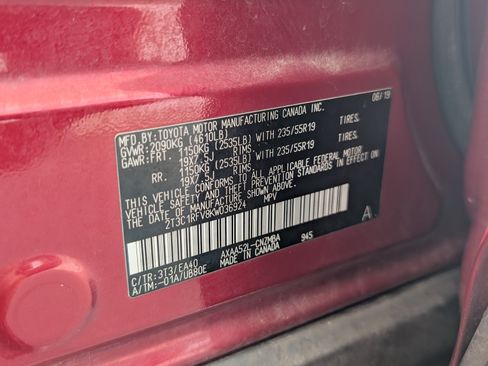 Used 2019 Toyota RAV4 XLE Premium FWD image 35