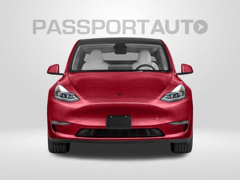 Used 2024 Tesla Model Y Long Range AWD/4WD image 5