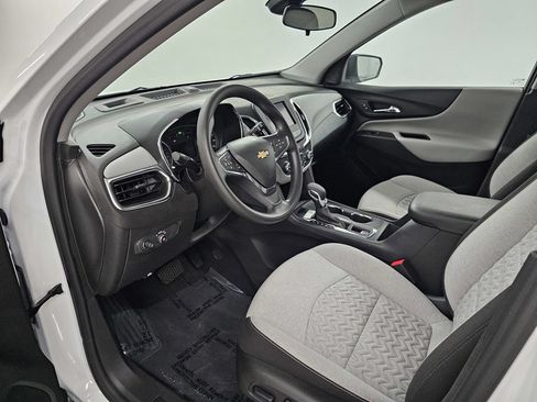 Used 2024 Chevrolet Equinox LS w/ LS Convenience Package FWD image 14