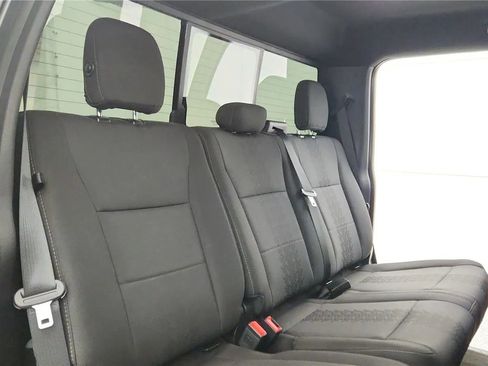 Used 2018 Ford F150 XLT w/ Equipment Group 302A Luxury AWD/4WD image 37