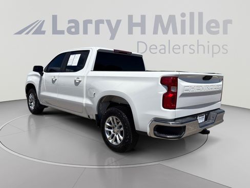 Used 2023 Chevrolet Silverado 1500 LT AWD/4WD image 4