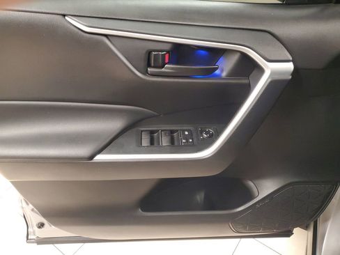 Certified 2023 Toyota RAV4 LE image 17