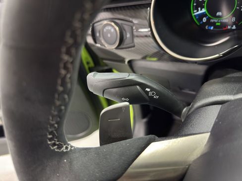 Used 2020 Ford Mustang Shelby GT500 w/ Technology Package image 27